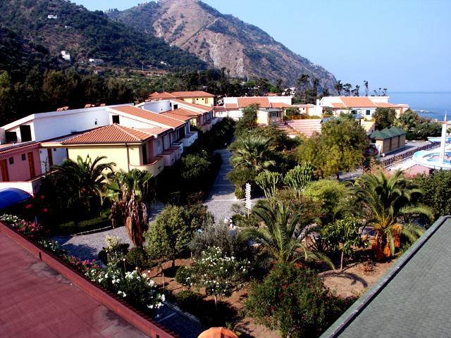 Villaggio Hotel Club Calanovellamare Piraino Esterno foto