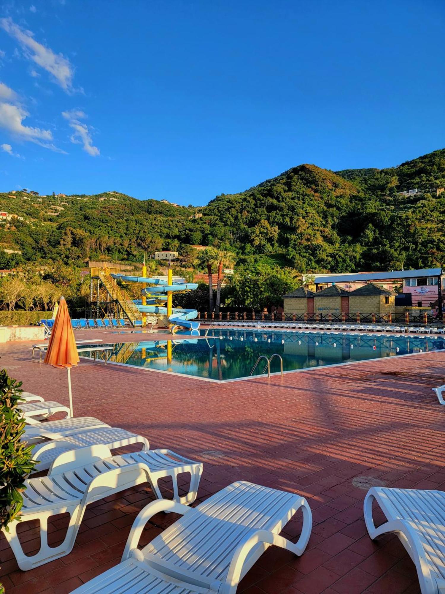 Villaggio Hotel Club Calanovellamare Piraino Esterno foto
