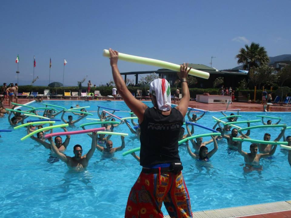 Villaggio Hotel Club Calanovellamare Piraino Esterno foto